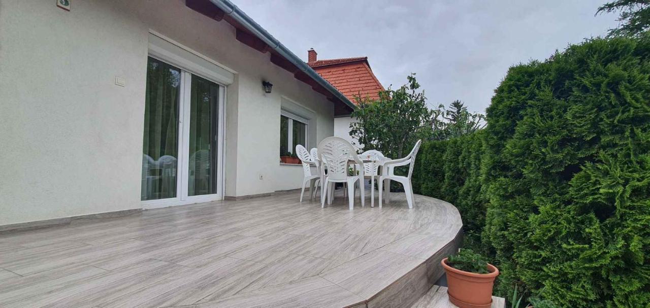 Holiday home in Keszthely/Balaton 39648 Kültér fotó