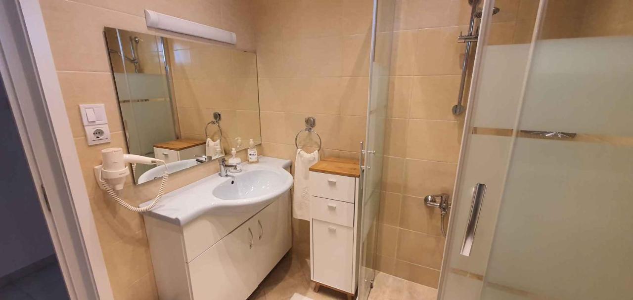Holiday home in Keszthely/Balaton 39648 Kültér fotó